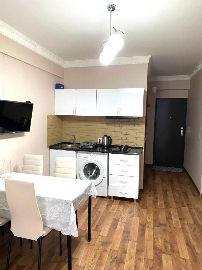 Daniel Sea View Apartment Батуми Экстерьер фото